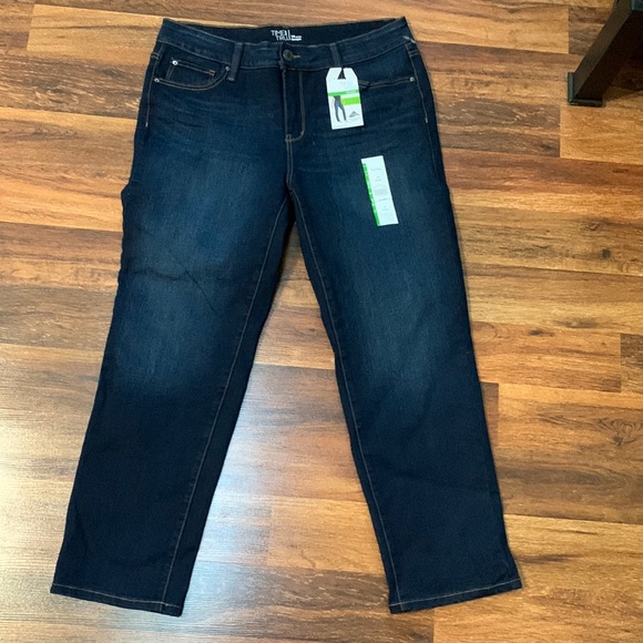 Time and Tru Denim - Time & Tru Dark wash straight leg, stretch, mid rise jeans sz14P